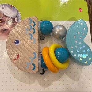 HABA Rattlefish Clutching toy